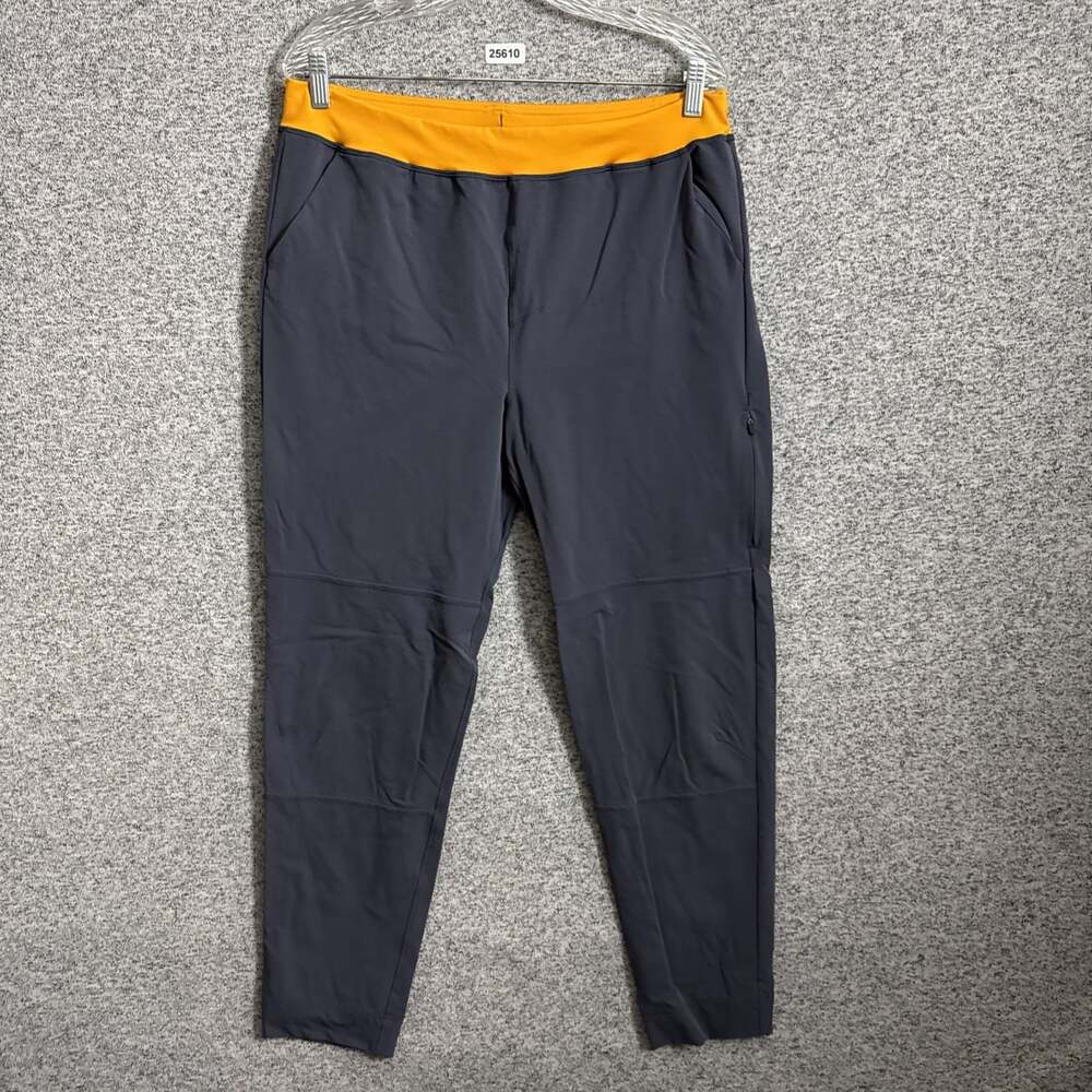 Cotopaxi Men's Large Gray Nylon Slim Fit Baja Pants With Zipper Pocket Outerwear